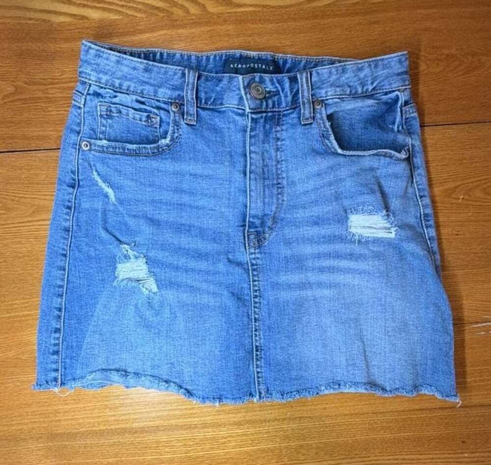 Aeropostale Distressed Denim Mini Skirt Size 4